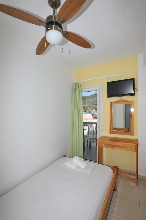 סקופלוס טאון Hotel Aggeliki מראה חיצוני תמונה